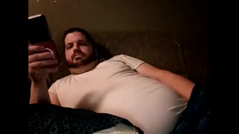 Handsomedaddy198923 online show from 11, 2, 2026