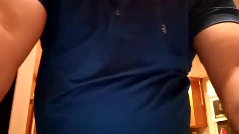 Handsomedaddy198923 online show from 15, 6, 2026