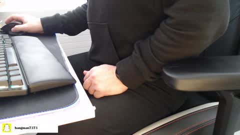 Hangman online show from 30, 1, 2025