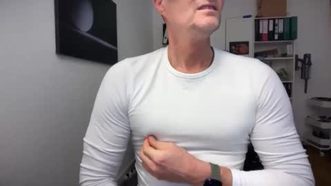 hanky online show from 6, 2, 2026