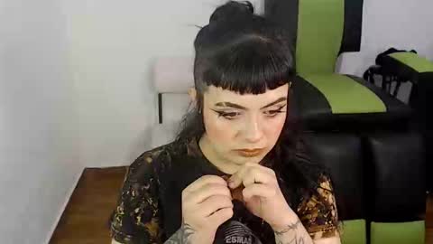 Snapshot of hanna99moon chatting on 21, 12, 2024 JUANA online show from 21, 12, 2024