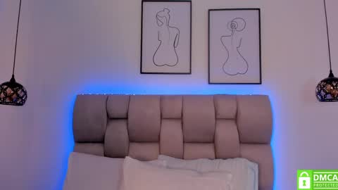 hanna__evans_ online show from 27, 4, 2026