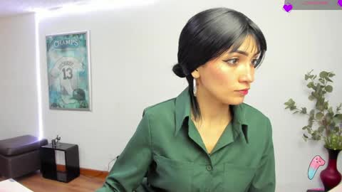 Snapshot of hanna_chloe chatting on 1, 6, 2026 Sara online show from 1, 6, 2026