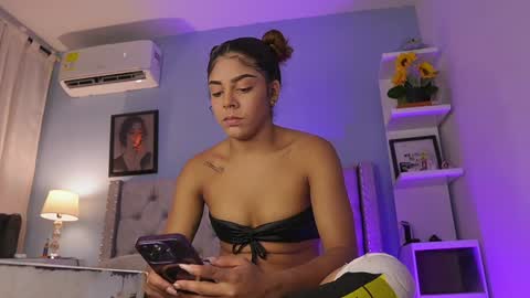 HANNA  online show from 15, 1, 2025