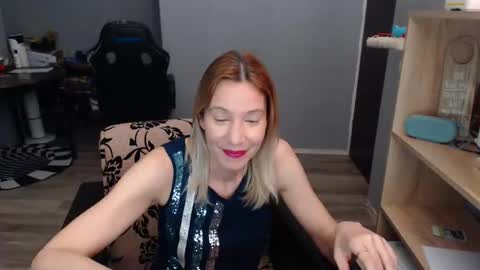 hanna_ha online show from 6, 3, 2025