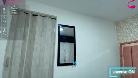 Snapshot of hanna_lee__ chatting on 18, 4, 2026 H A N N A online show from 18, 4, 2026