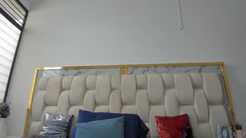 Hanna lens online show from 11, 4, 2026