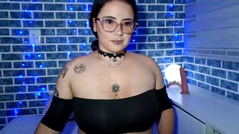 hanna_moons online show from 13, 6, 2026