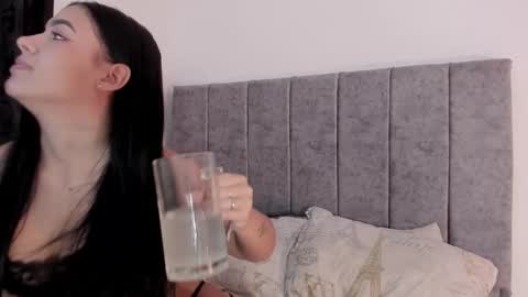 Snapshot of hanna_risso chatting on 17, 2, 2025 HANNA online show from 17, 2, 2025