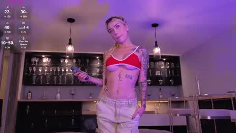  Hanna Connor  online show from 8, 7, 2026
