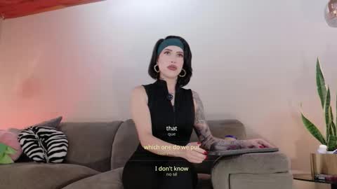 Hannah  online show from 28, 2, 2026