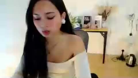 Alex online show from 10, 7, 2026