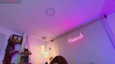 hannah_lovee online show from 19, 4, 2026