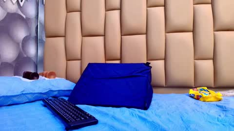 hannah_teehn online show from 1, 10, 2025