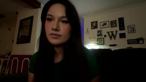 Snapshot of hannahbbgirl chatting on 28, 3, 2026 hannahbbgirl online show from 28, 3, 2026