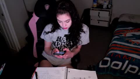 Hannah Breeze online show from 4, 2, 2025