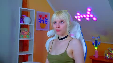 Snapshot of hannahhollis chatting on 10, 6, 2026 Hannah online show from 10, 6, 2026