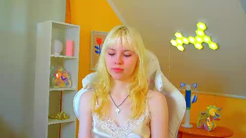 Snapshot of hannahhollis chatting on 16, 7, 2026 Hannah online show from 16, 7, 2026