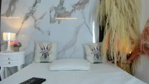 Hannahill69 online show from 3, 12, 2025