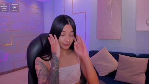 HANNAH J online show from 5, 2, 2025