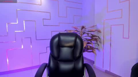 HANNAH J online show from 15, 9, 2025