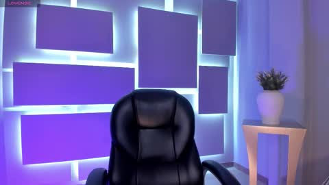 HANNAH J online show from 24, 9, 2025