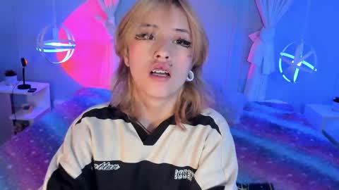 Snapshot of hannahpage chatting on 8, 10, 2025 Hannah online show from 8, 10, 2025