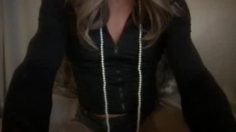 hannahsometimes694u online show from 26, 4, 2026