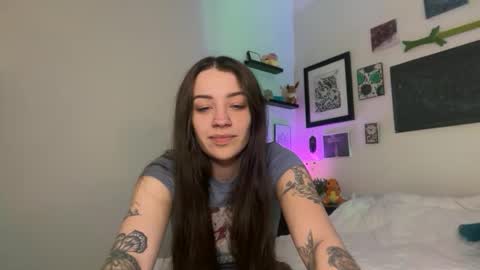 Snapshot of hannahtaylorr chatting on 13, 2, 2026 Hannah Taylor online show from 13, 2, 2026