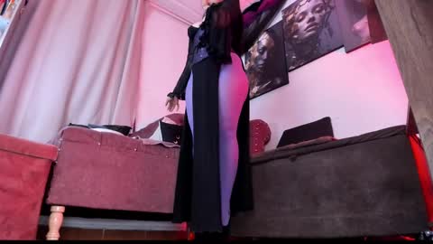 FOLLOW ME INTA MOONXMAFE online show from 13, 2, 2025