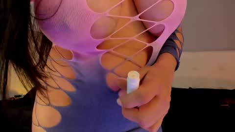 hannamartinnez online show from 21, 4, 2026