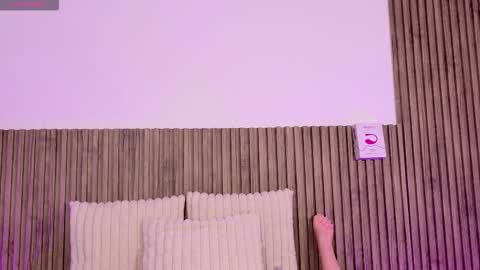 HELEN online show from 27, 2, 2026