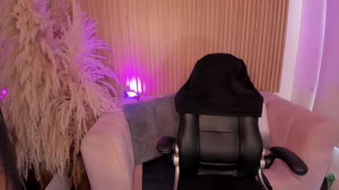 Hannie ws online show from 21, 1, 2025