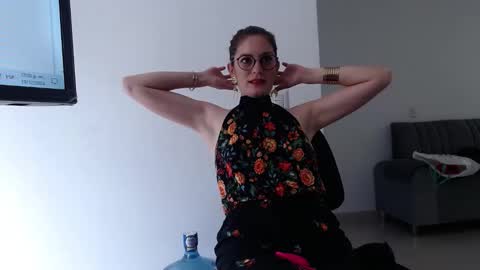 hanny_333 online show from 19, 12, 2024
