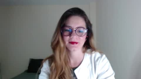hanny_333 online show from 6, 1, 2025