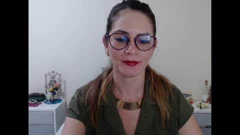 hanny_333 online show from 27, 1, 2025