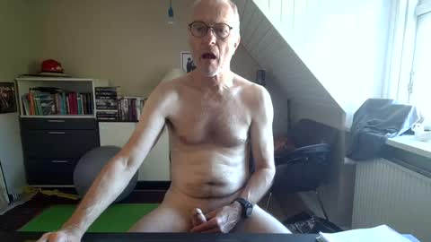 Snapshot of hanse_1 chatting on 22, 6, 2026 Hanse online show from 22, 6, 2026