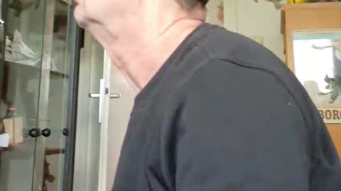 charly online show from 26, 4, 2026