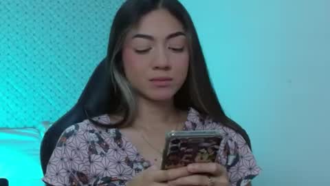 Snapshot of hantonella chatting on 27, 6, 2026 Anto online show from 27, 6, 2026