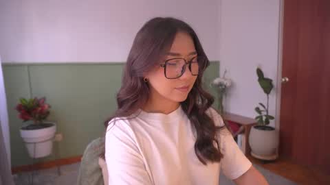 Mizi online show from 21, 9, 2025