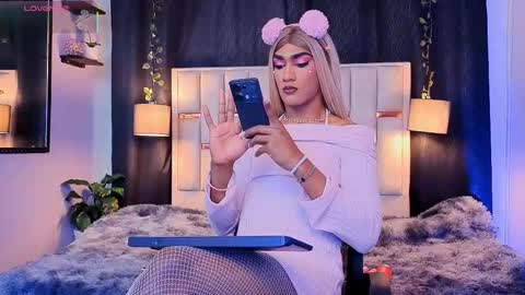 Hanzking01 online show from 16, 9, 2025