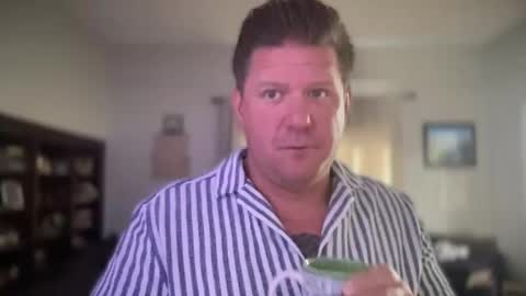 Snapshot of happilymarr1ed chatting on 17, 9, 2025 DadBod online show from 17, 9, 2025