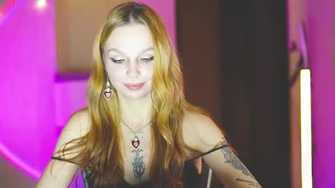 Snapshot of happy_cat_house2 chatting on 18, 12, 2024 happy_cat_house2 online show from 18, 12, 2024