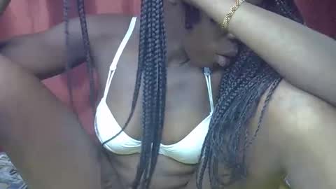 Snapshot of happy_kienyeji chatting on 6, 11, 2025 happy_kienyeji online show from 6, 11, 2025