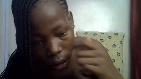 Snapshot of happy_kienyeji chatting on 10, 11, 2025 happy_kienyeji online show from 10, 11, 2025