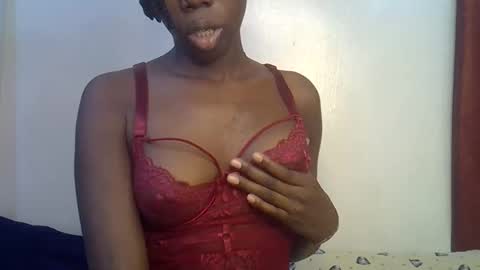 Snapshot of happy_kienyeji chatting on 24, 11, 2025 happy_kienyeji online show from 24, 11, 2025