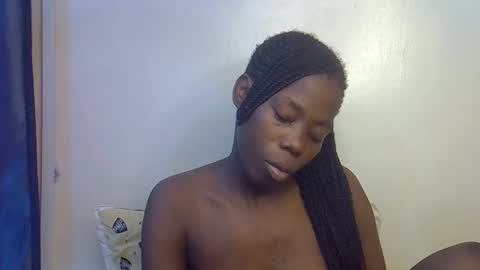 Snapshot of happy_kienyeji chatting on 28, 11, 2025 happy_kienyeji online show from 28, 11, 2025