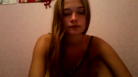 happyemily  online show from 25, 10, 2025