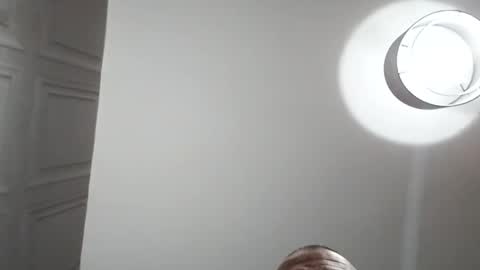 Calvin Secret  online show from 9, 1, 2026