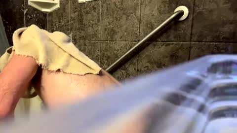 Snapshot of happyhogan1 chatting on 9, 9, 2025 Jhonassmann12 online show from 9, 9, 2025